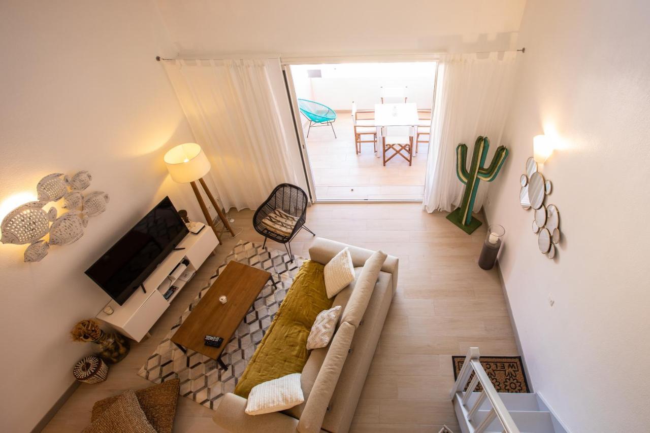 Stunning New Apartment With View Of Orient Bay Quarter of Orleans エクステリア 写真